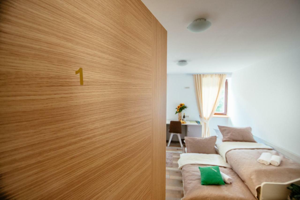 Sunny Rooms Most na Soči Eksteriør bilde